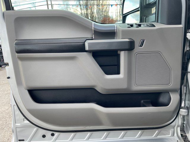 2018 Ford F-150 XLT - Ingot Silver Metallic exterior view 9