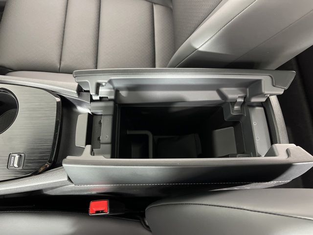 2025 Gun Metallic Nissan Rogue SV FWD SUV