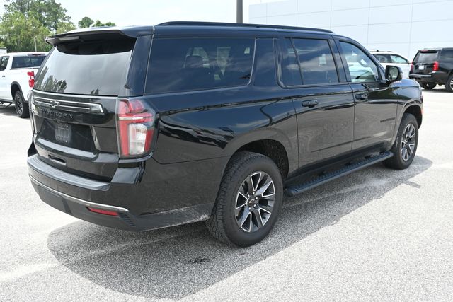 2022 Chevrolet Suburban Z71 photo
