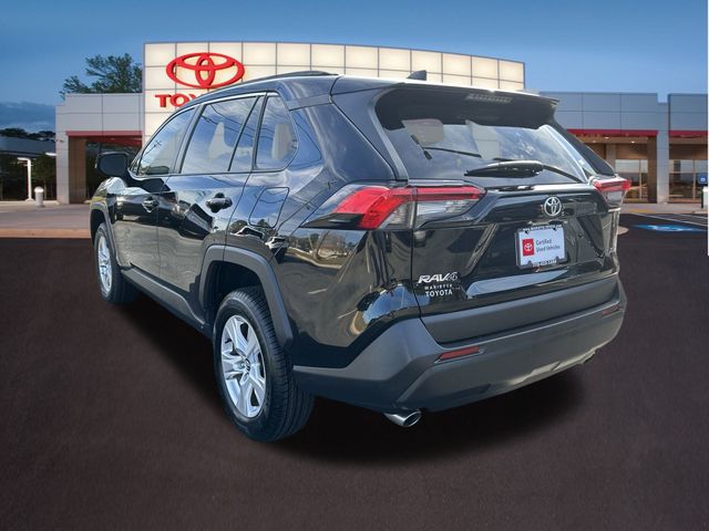 2021 Toyota RAV4 XLE 26