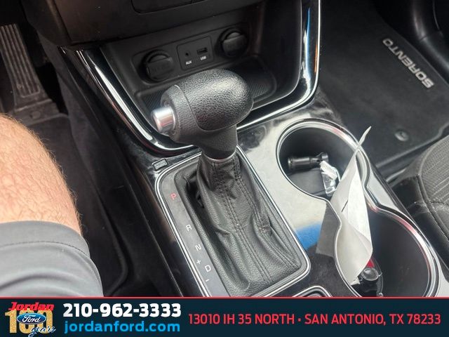 Used Car 2014 Kia Sorento  Lx For Sale Under $10,000 In San Antonio, Texas