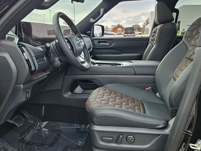 New 2026 Black Nissan Platinum image 5