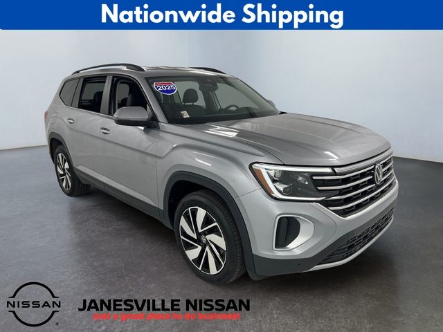 Silver Mist Metallic 2025 Volkswagen Atlas SE 4Motion with Technology SUV / Crossover All-Wheel Drive 8-Speed Automatic
