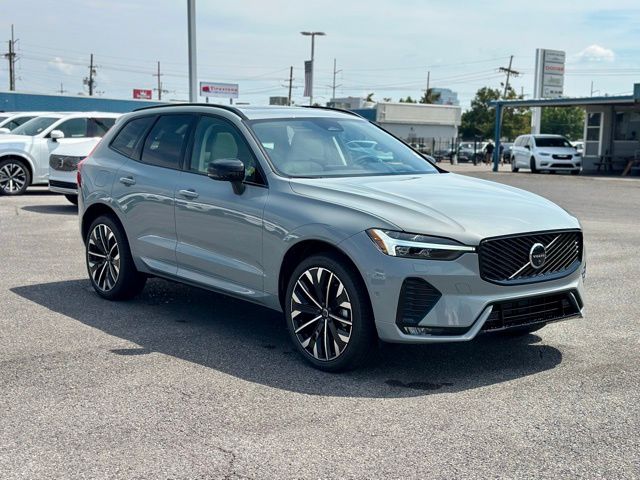 2026 Volvo XC60 B5 Ultra