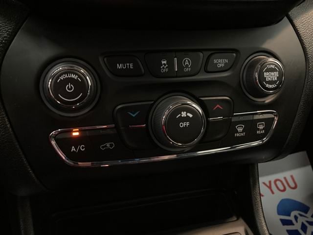 2021 Jeep Cherokee Altitude