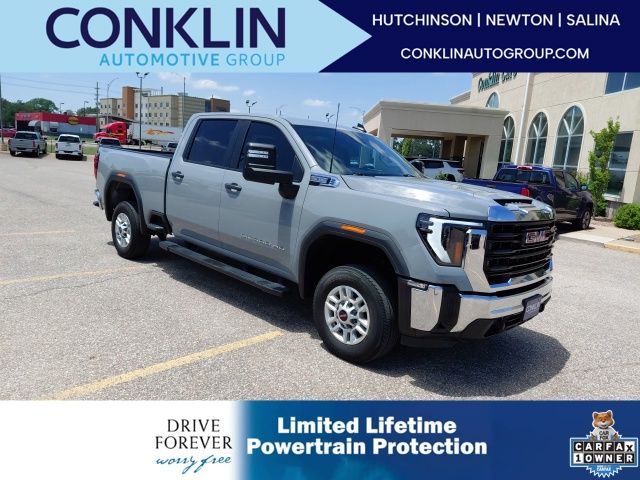 Thunderstorm Gray 2025 GMC Sierra 2500HD Pickup Truck Four-Wheel Drive Automatic