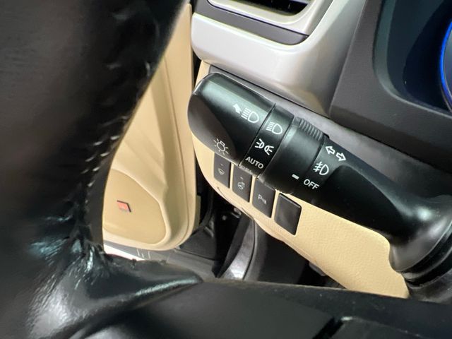 Used 2019 Toyota Highlander Hybrid SUV