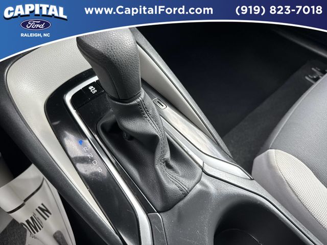Used 2024 White Toyota LE image 30