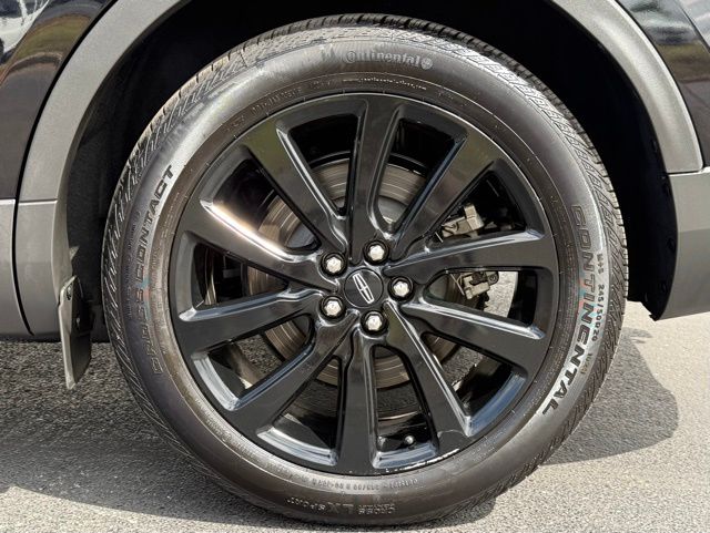 used 2020 Lincoln Nautilus car, priced at $31,197