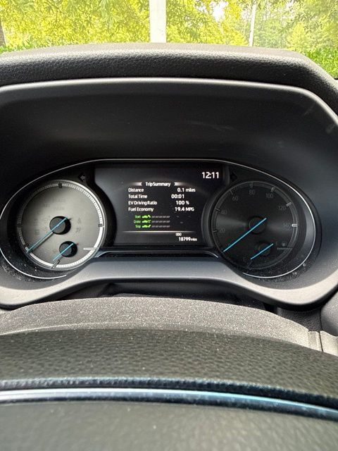 2024 Toyota Venza Nightshade Hybrid AWD's photo