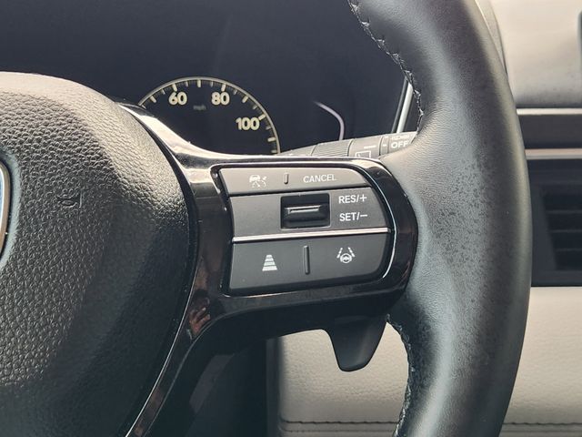 2025 Honda Pilot Touring  at Community Honda