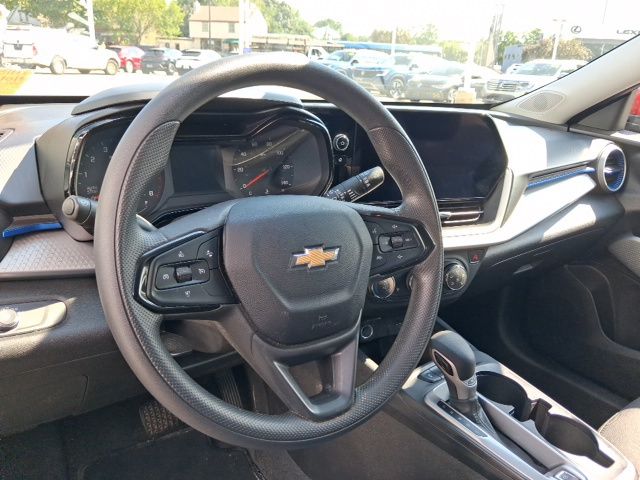 Used 2024 Chevrolet Trax SUV