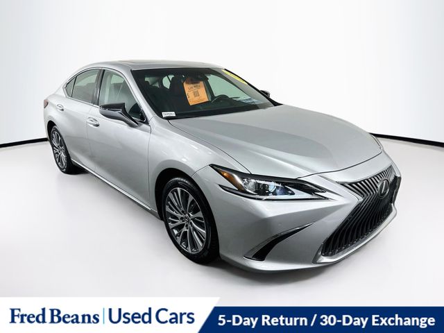 Silver Lining Metallic 2019 Lexus ES Sedan Front-Wheel Drive 8-Speed Automatic