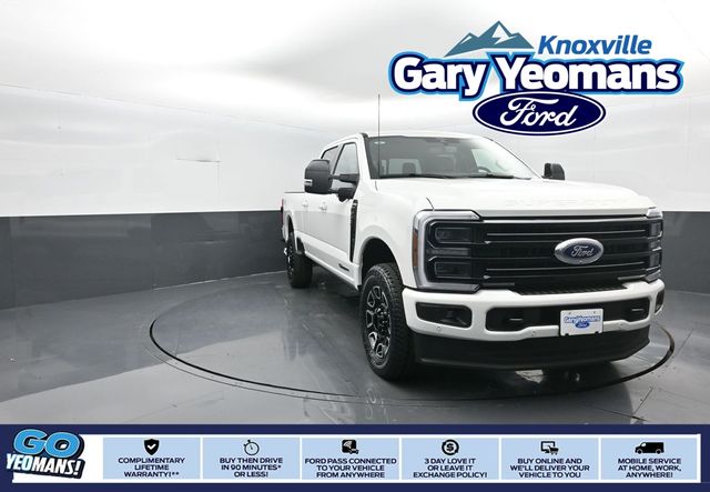 White Metallic 2026 Ford F-250 Super Duty Platinum Crew Cab 4WD Pickup Truck Four-Wheel Drive Automatic