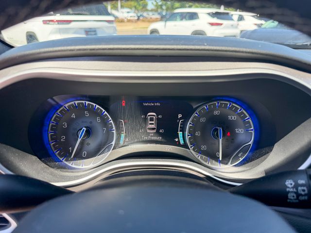 used 2025 Chrysler Pacifica car, priced at $26,115