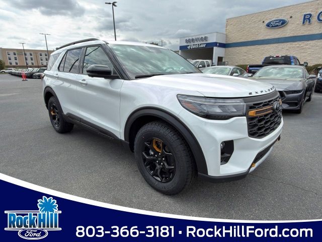 Star White Metallic Tri-Coat 2026 Ford Explorer Tremor AWD SUV / Crossover All-Wheel Drive Automatic