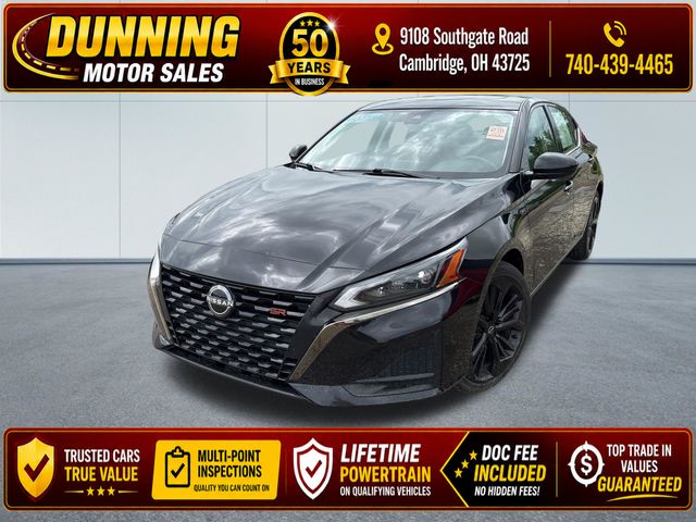 Super Black 2023 Nissan Altima 2.5 SR AWD Sedan All-Wheel Drive Continuously Variable Transmission