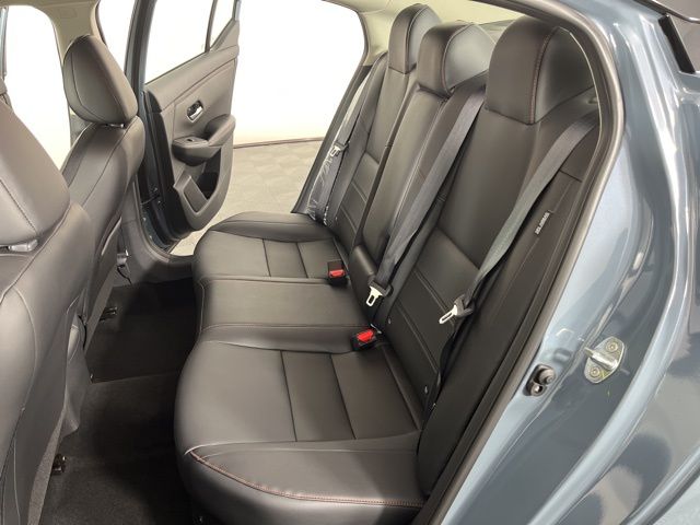 2025 Atlantic Gray Metallic/Super Black Nissan Sentra SR FWD Sedan