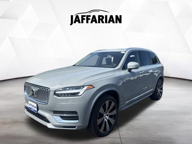 Vapour Gray Metallic 2024 Volvo XC90 SUV / Crossover All-Wheel Drive Automatic