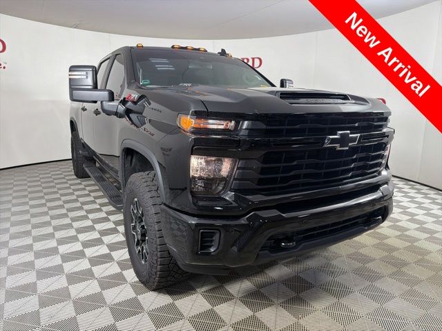Black 2026 Chevrolet Silverado 2500HD Custom Crew Cab 4WD Pickup Truck Four-Wheel Drive Automatic