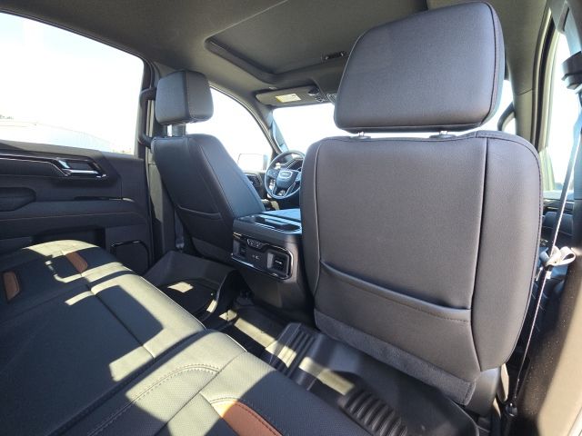 2025 GMC Sierra 1500 AT4:168537A