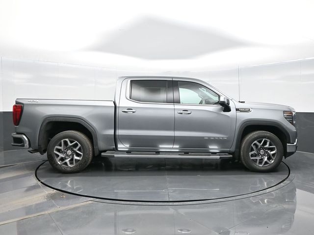 2025 GMC Sierra 1500 SLT 9