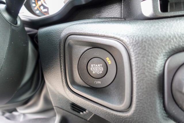 new 2025 Jeep Gladiator car, priced at $43,625