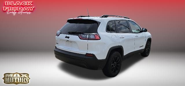 2023 Jeep Cherokee Altitude 11