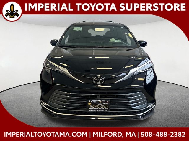 2026 Toyota Sienna Platinum 7-Passenger AWD