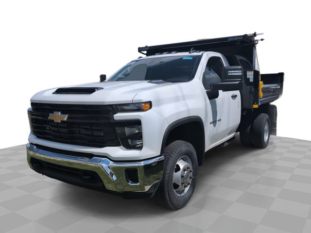 Summit White 2025 Chevrolet Silverado 3500HD Pickup Truck Four-Wheel Drive Automatic