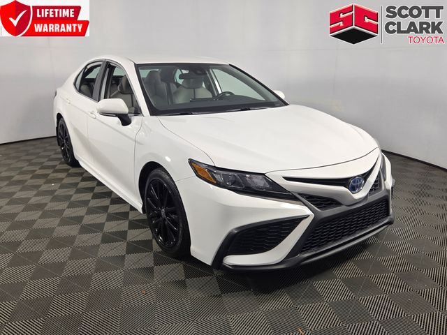2023 Toyota Camry Hybrid SE