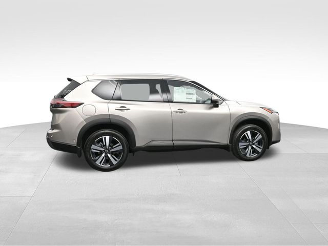 2024 Nissan Rogue SL 3