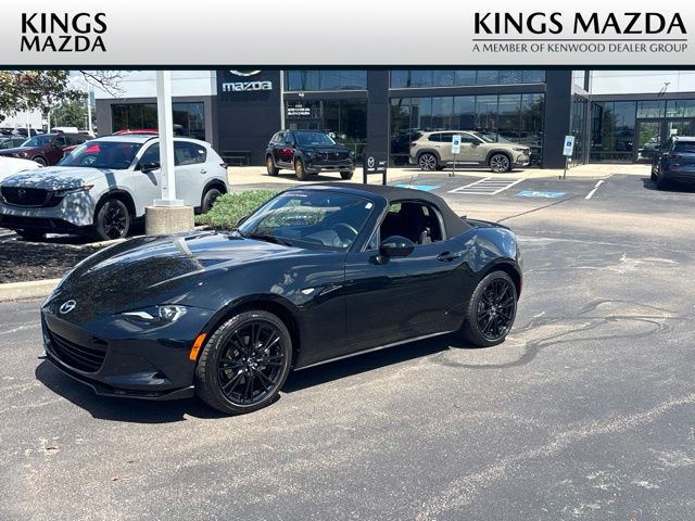 Jet Black Mica 2024 Mazda MX-5 Miata Convertible Rear-Wheel Drive 6-Speed Manual