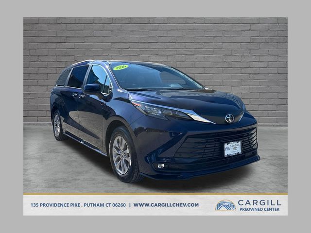 Blueprint 2026 Toyota Sienna Minivan Front-Wheel Drive Continuously Variable Transmission