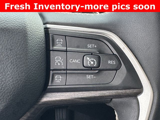 2023 Jeep Grand Cherokee L Limited Gray at Community Kia