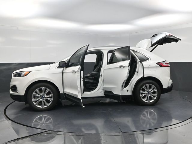 2022 Ford Edge Titanium White at Legacy Ford