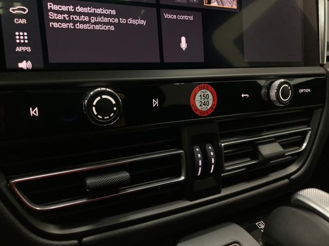 2025 Porsche Macan S