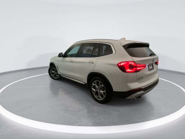 Used 2024 White BMW sDrive30i image 2