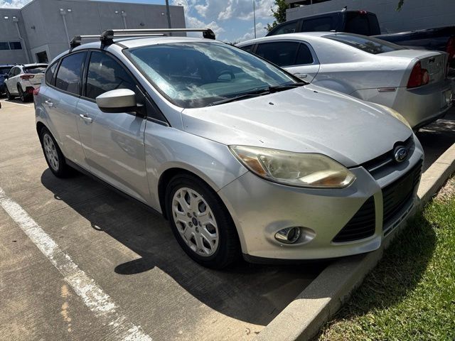 Ingot Silver 2012 Ford Focus Hatchback Front-Wheel Drive 6-Speed Automatic