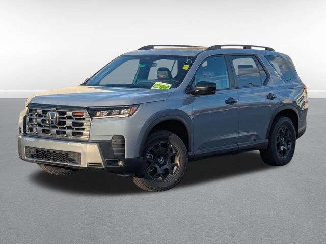 2026 Honda Pilot TrailSport AWD's photo