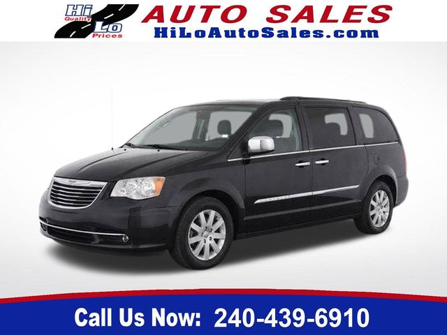 Brilliant Black Crystal Pearlcoat 2012 Chrysler Town & Country Minivan Front-Wheel Drive 6-Speed Automatic