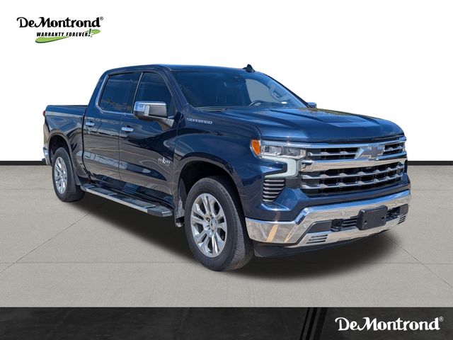 Used 2022 Blue Chevrolet LTZ image 3