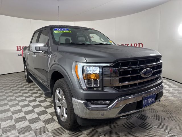 2023 Carbonized Gray Metallic Ford F-150 Lariat Truck