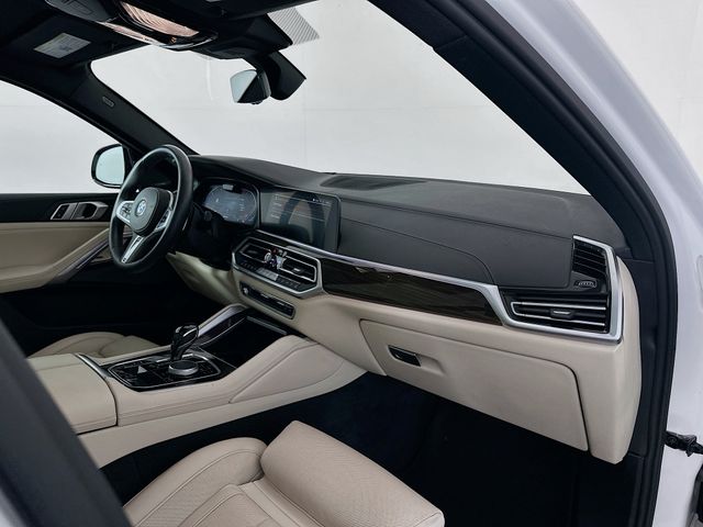 Thumbnail: 2020 BMW X6 - 31