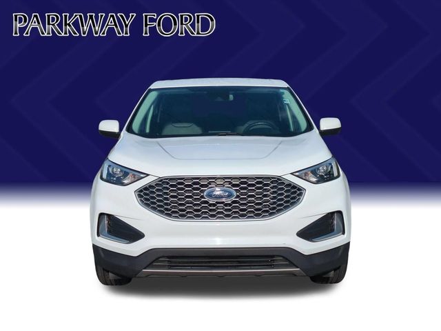 Used 2024 White Ford SEL image 8