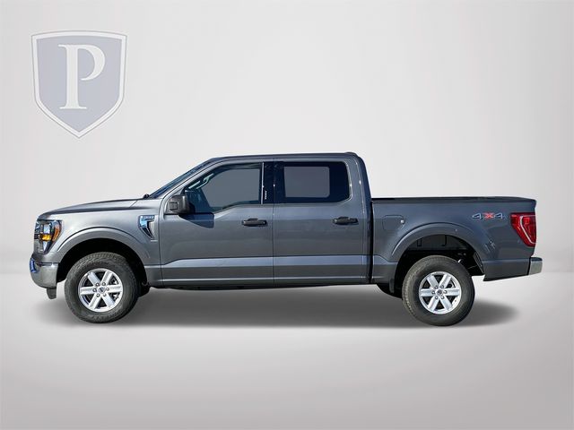 2023 Ford F-150 XLT 2