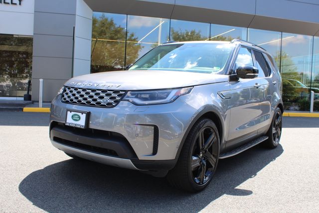 2024 Land Rover Discovery S
