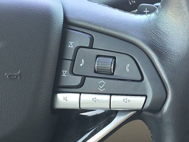 2021 Cadillac Escalade Premium Luxury:45327B1