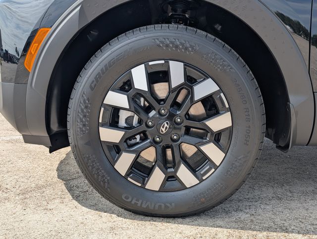 New 2026 Black Hyundai SE image 9