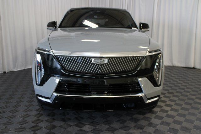 New 2026  Cadillac LUXURY image 2